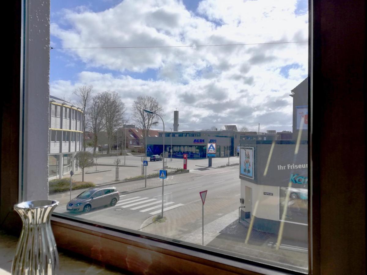 Küstenapartment mit großem Wohnzimmer Wilhelmshaven Exterior foto