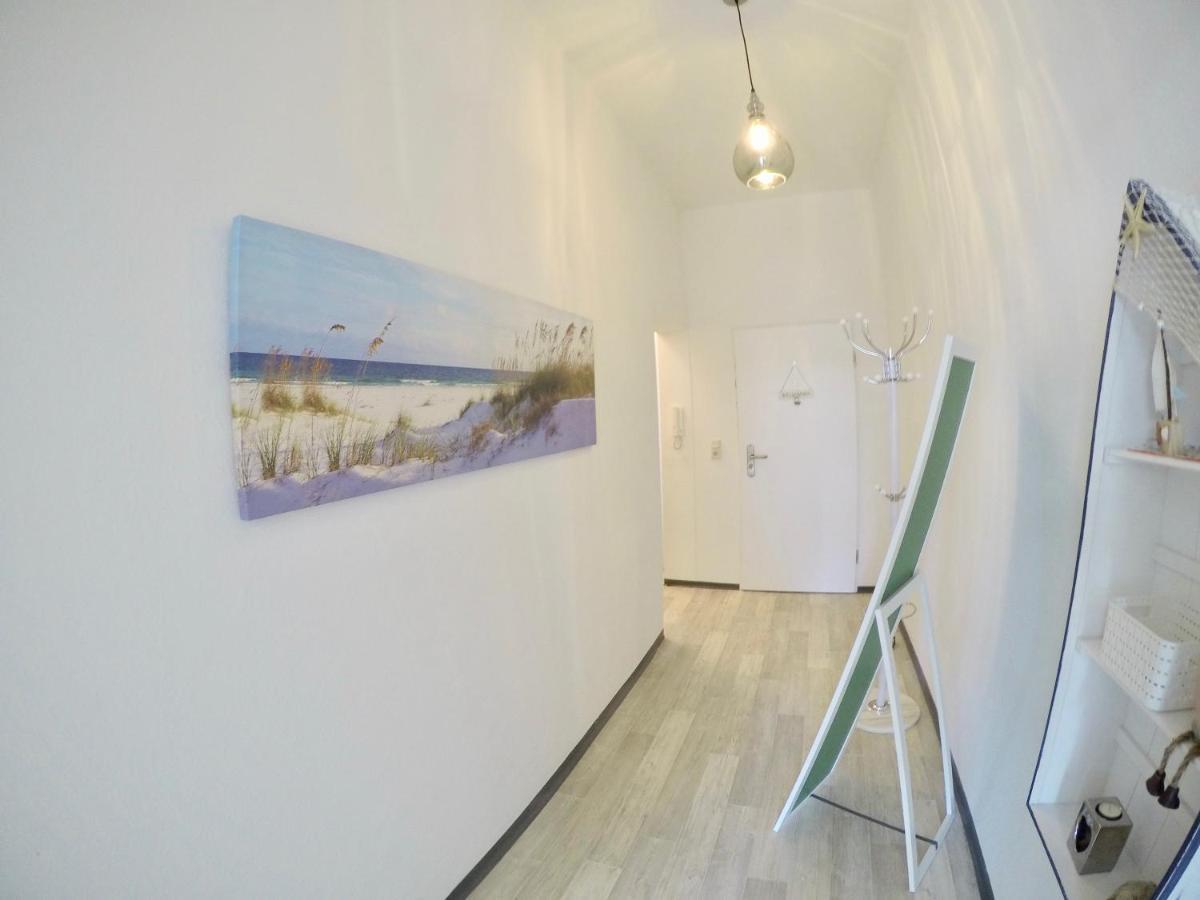 Küstenapartment mit großem Wohnzimmer Wilhelmshaven Exterior foto