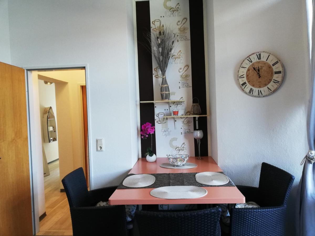 Küstenapartment mit großem Wohnzimmer Wilhelmshaven Exterior foto